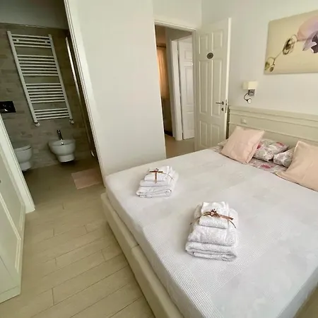 Bellaisa Bed & Breakfast *