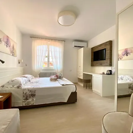 Bellaisa Bed and Breakfast Camaiore