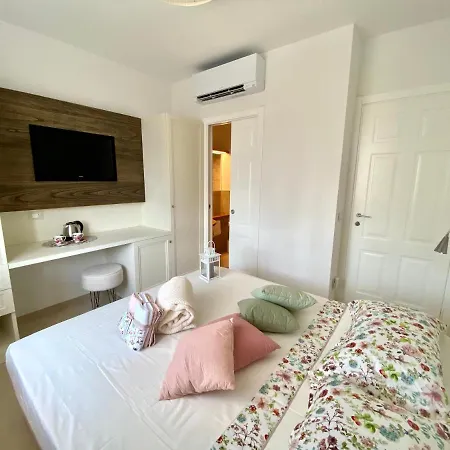 Bed and Breakfast Bellaisa Camaiore