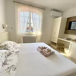 Couette-café Bellaisa 4*