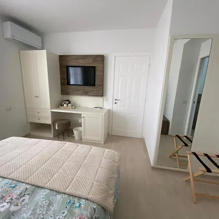 ベッド・アンド・ブレックファスト Bellaisa 4*